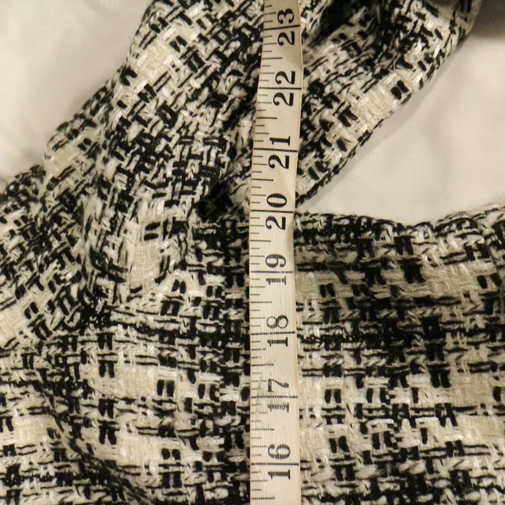 NINE WEST Black/White Patterned Long Coat Sz 12 US - Picture 10 of 16